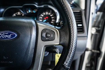 https://vehicle-cdn.autoleague.cloud/31373_U310043_13.jpg