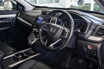 https://vehicle-cdn.autoleague.cloud/31373_U310048_11.jpg