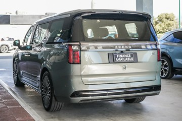 https://vehicle-cdn.autoleague.cloud/31373_U310069_6.jpg
