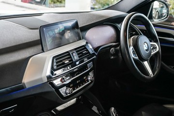 https://vehicle-cdn.autoleague.cloud/31373_U310072_20.jpg