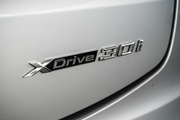https://vehicle-cdn.autoleague.cloud/31373_U310072_9.jpg