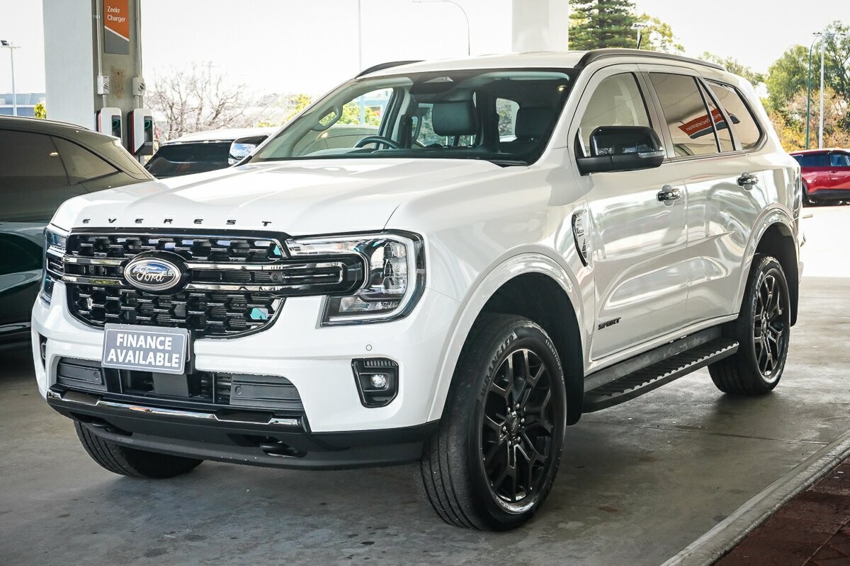 Ford Everest Sport (Rwd) image 4