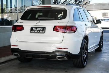 https://vehicle-cdn.autoleague.cloud/31373_U310084_8.jpg
