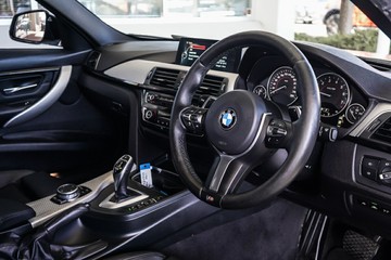 https://vehicle-cdn.autoleague.cloud/31373_U310086_11.jpg