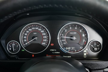 https://vehicle-cdn.autoleague.cloud/31373_U310086_15.jpg