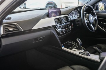 https://vehicle-cdn.autoleague.cloud/31373_U310086_19.jpg