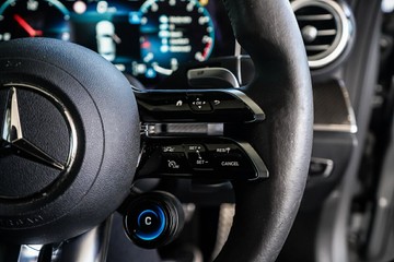 https://vehicle-cdn.autoleague.cloud/31373_U310090_15.jpg