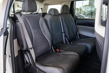 https://vehicle-cdn.autoleague.cloud/31373_U310091_11.jpg