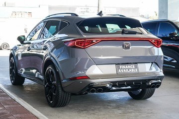 https://vehicle-cdn.autoleague.cloud/31373_U310102_6.jpg