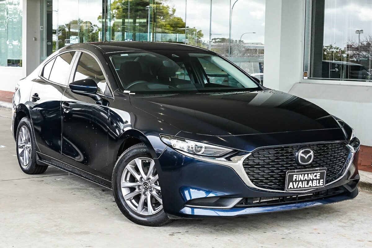 Mazda 3 image 1