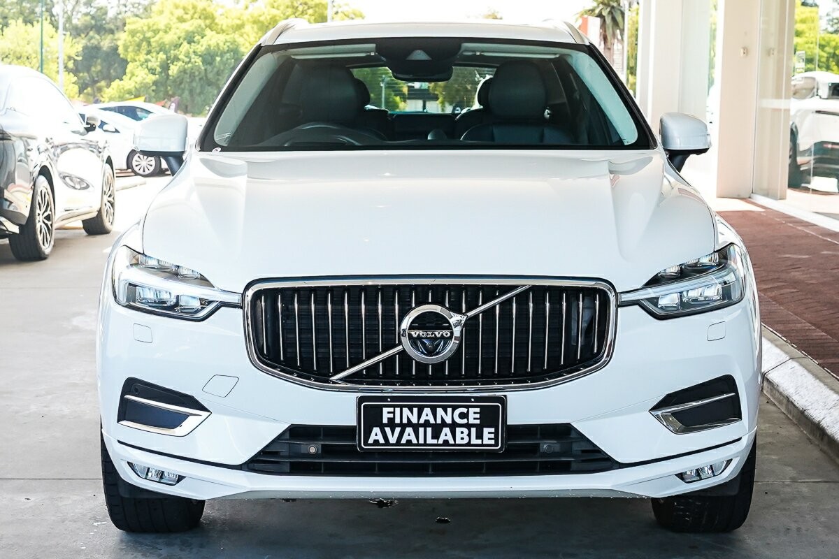 Volvo Xc60 image 3