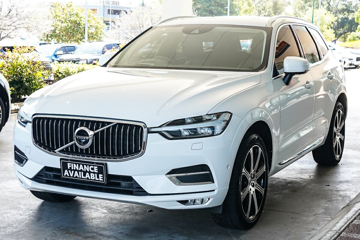 Volvo Xc60 image 4