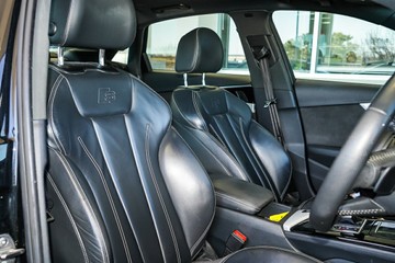 https://vehicle-cdn.autoleague.cloud/31373_U310162_12.jpg