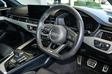 https://vehicle-cdn.autoleague.cloud/31373_U310162_13.jpg