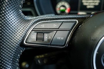 https://vehicle-cdn.autoleague.cloud/31373_U310162_16.jpg