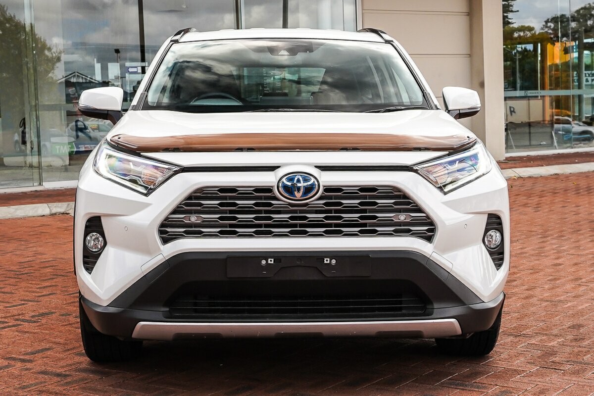 Toyota Rav4 image 3