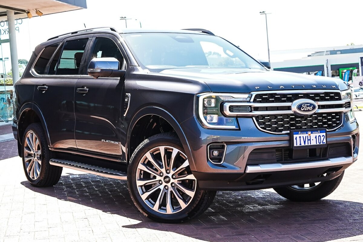 Ford Everest image 1