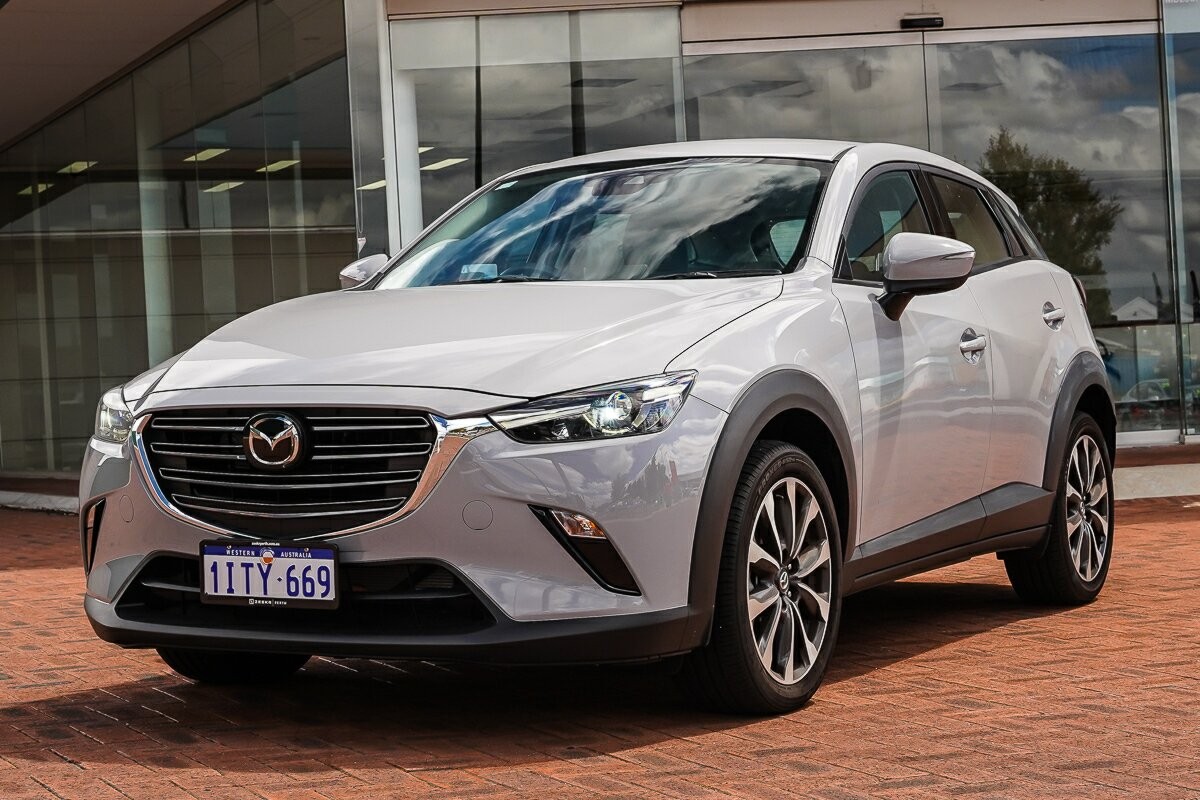 Mazda Cx-3 image 4