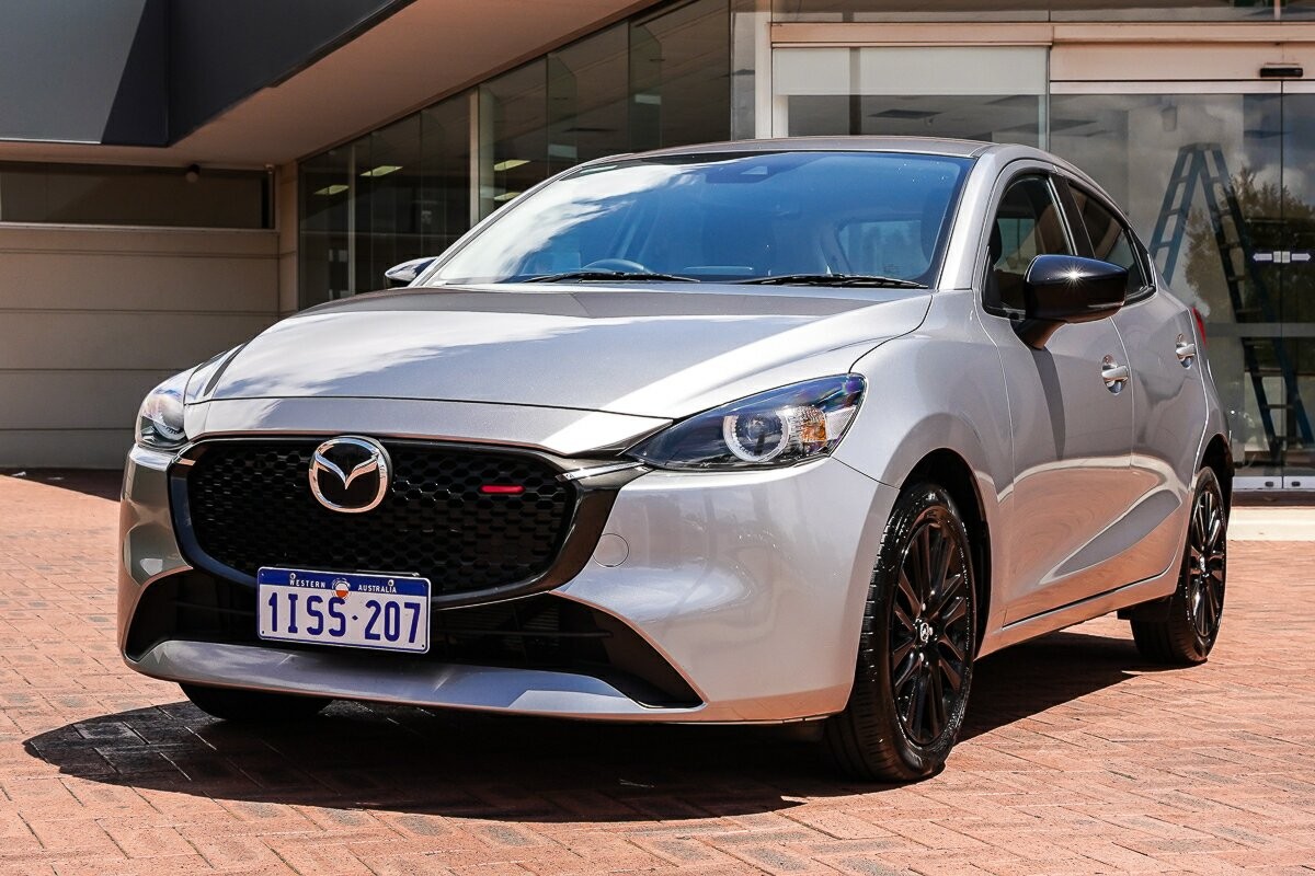Mazda 2 image 4