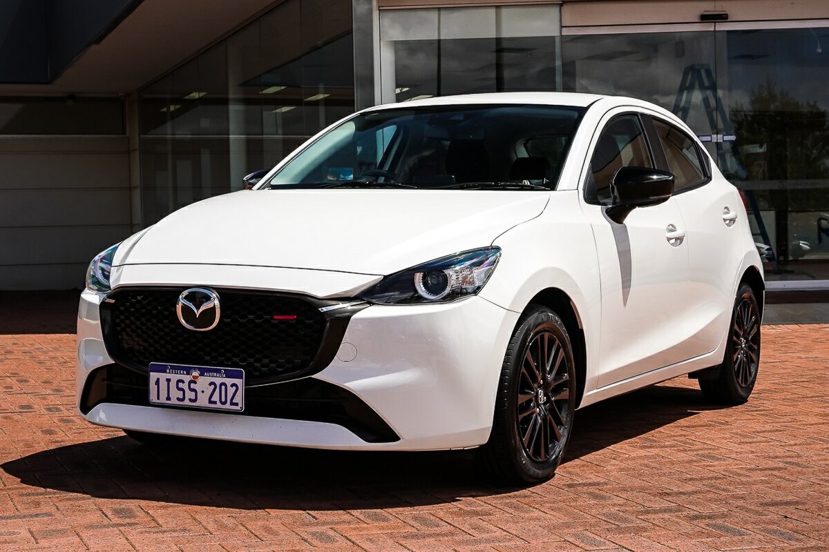 Mazda 2 image 4