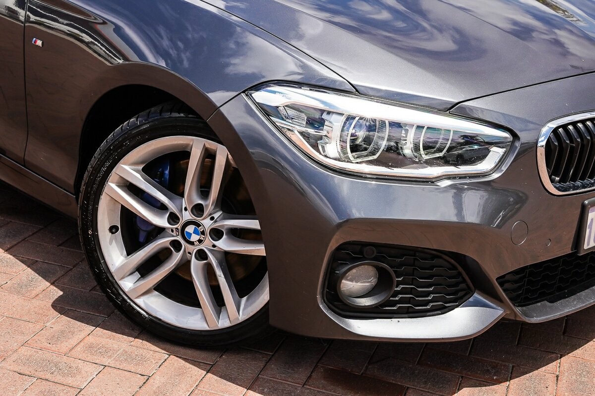 BMW 1 Series image 2