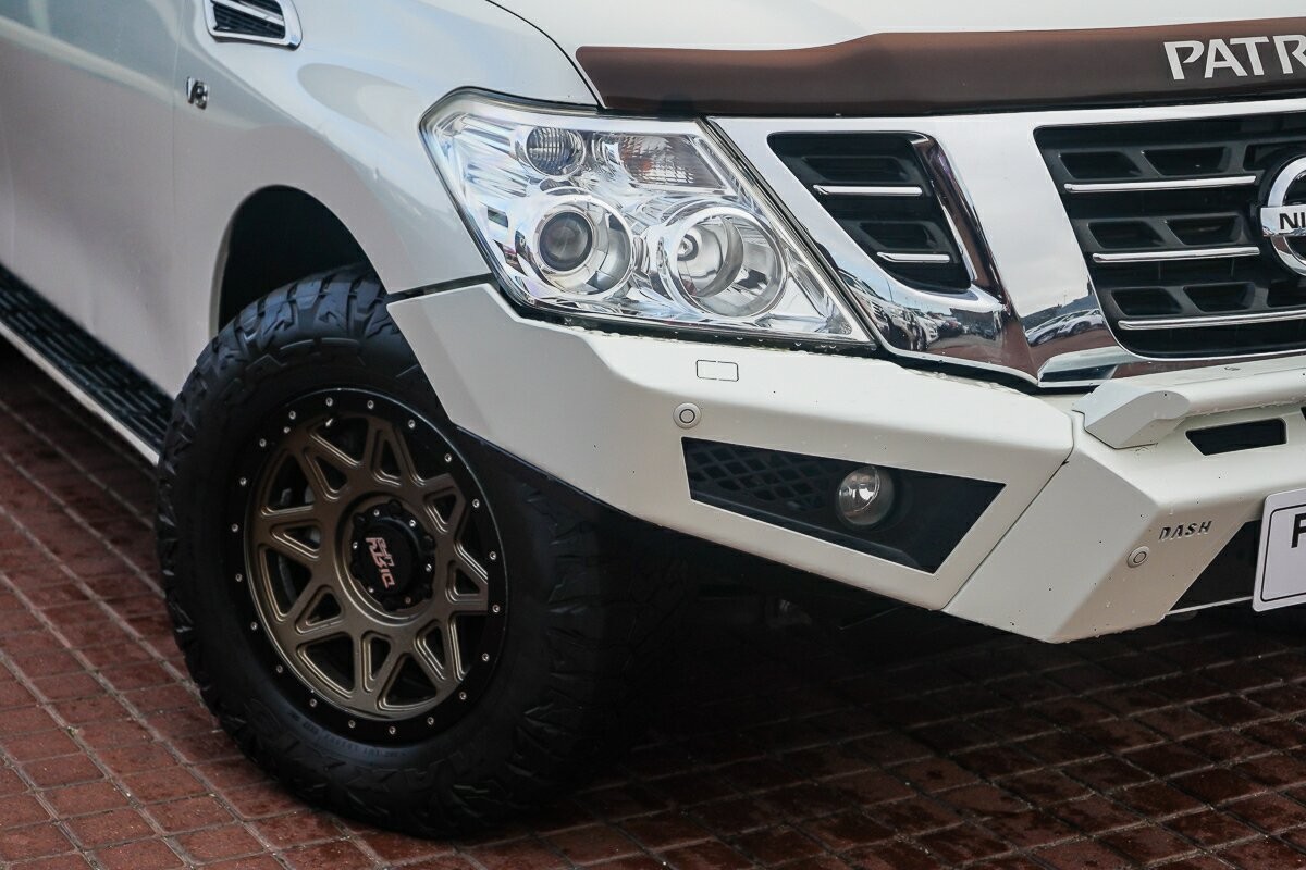 Nissan Patrol image 2