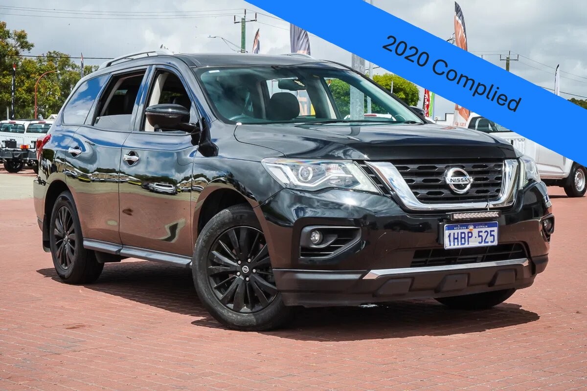 Nissan Pathfinder image 1