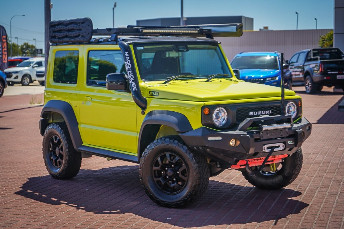 Suzuki Jimny image 1