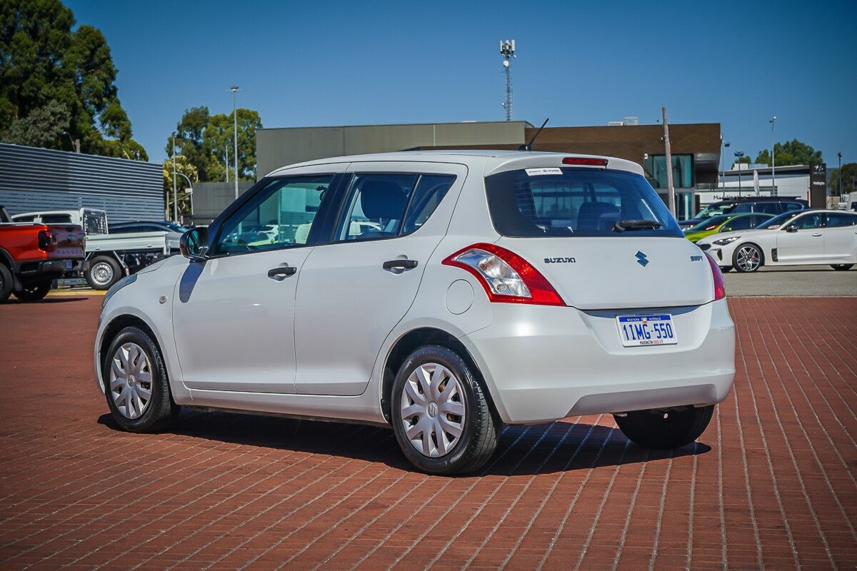 Suzuki Swift image 4