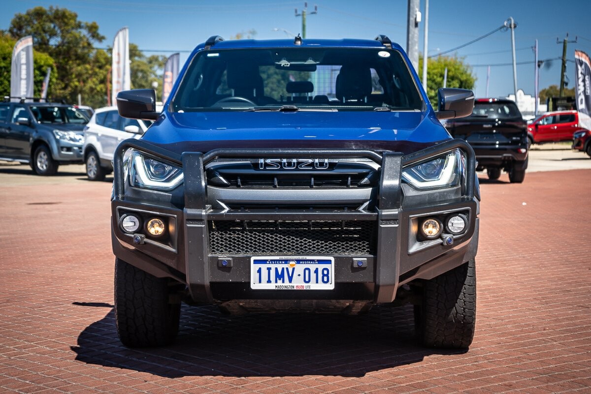 Isuzu D-max image 2