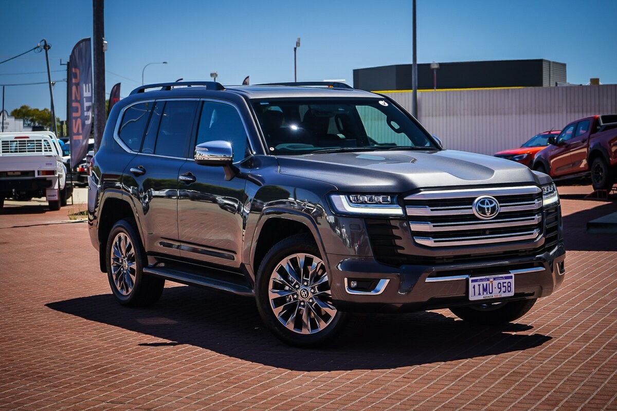 Toyota Landcruiser image 1