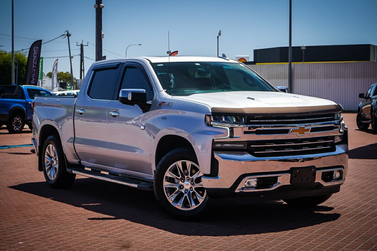 Chevrolet Silverado image 1