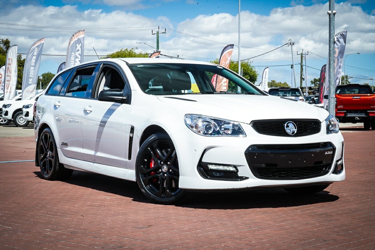 Holden Commodore image 1