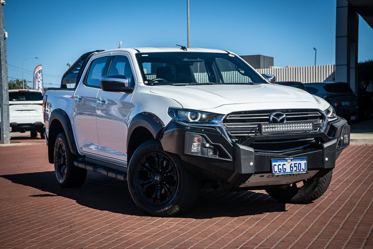 Mazda Bt-50 image 1