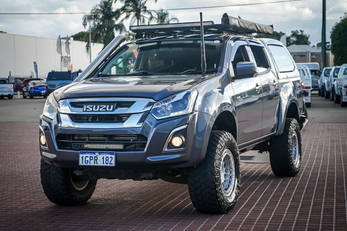 Isuzu D-max image 3