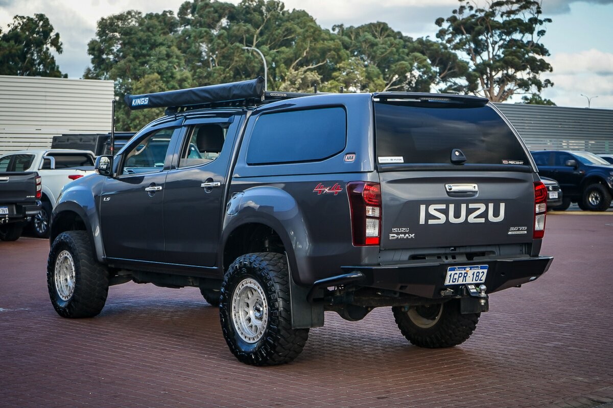 Isuzu D-max image 4