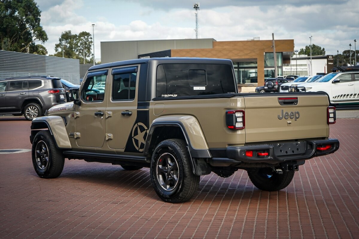 Jeep Gladiator image 4