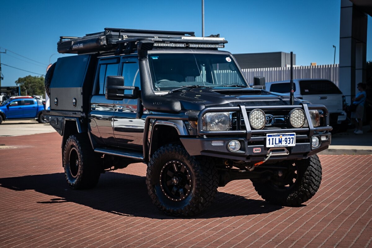 Toyota Landcruiser image 1