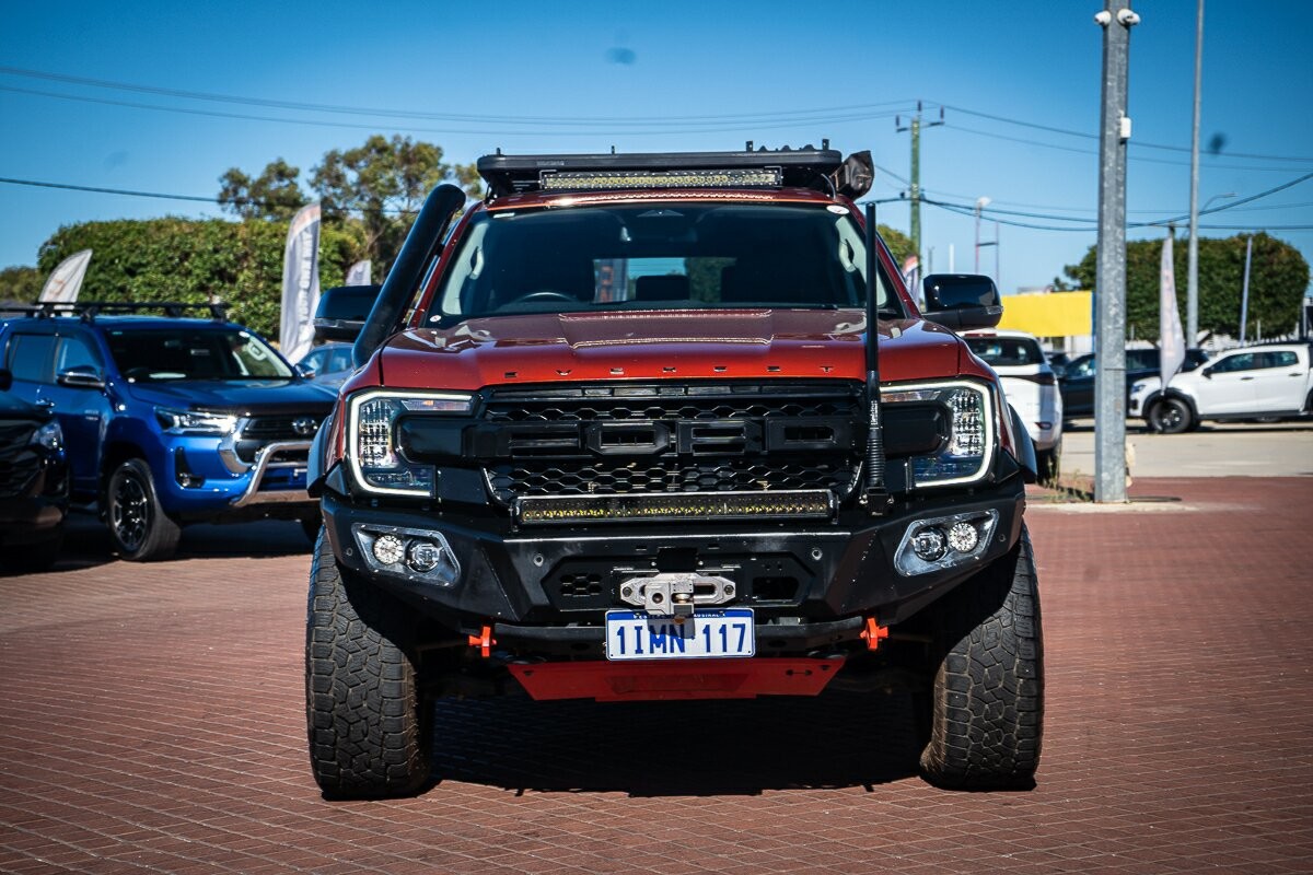 Ford Everest image 2