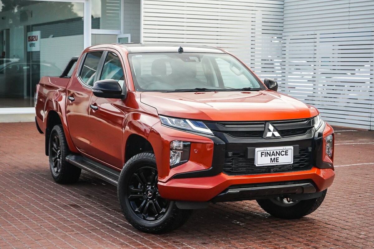 Mitsubishi Triton image 1