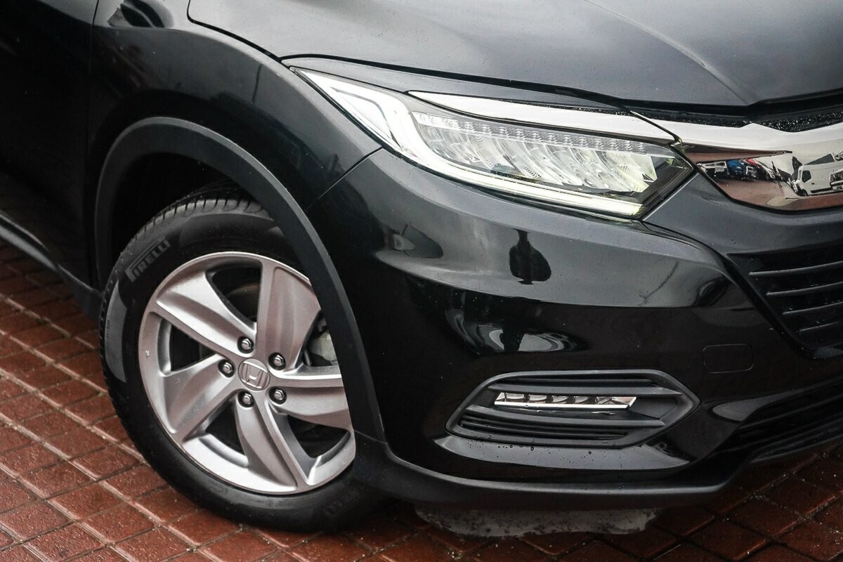 Honda Hr-v image 2