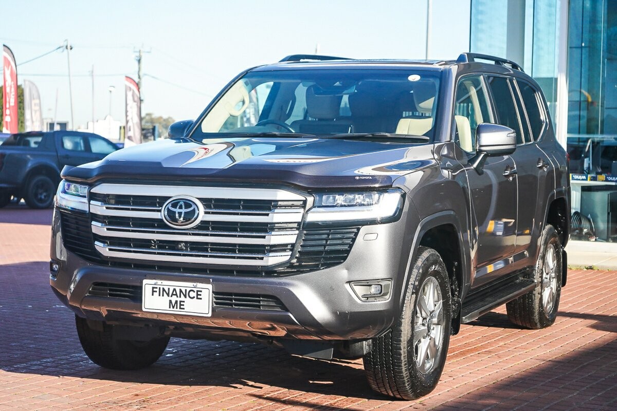 Toyota Landcruiser image 4