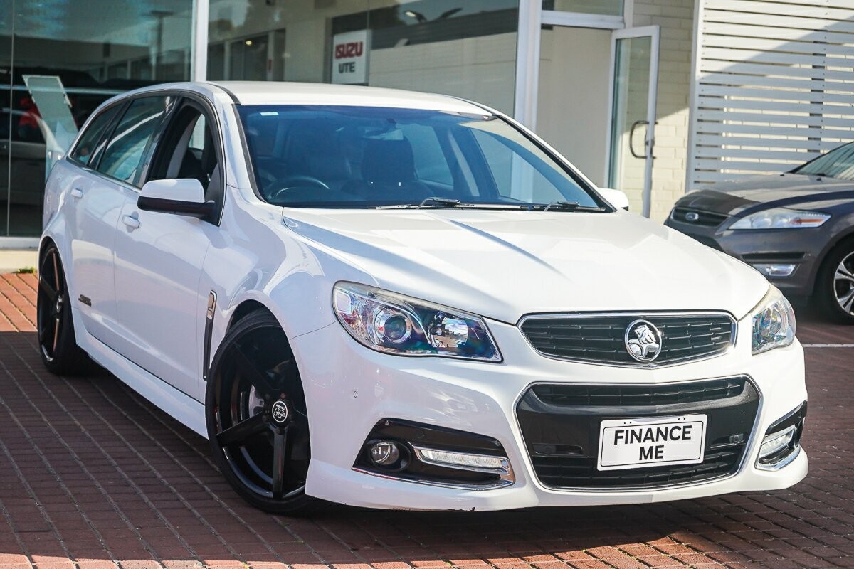 Holden Commodore image 1