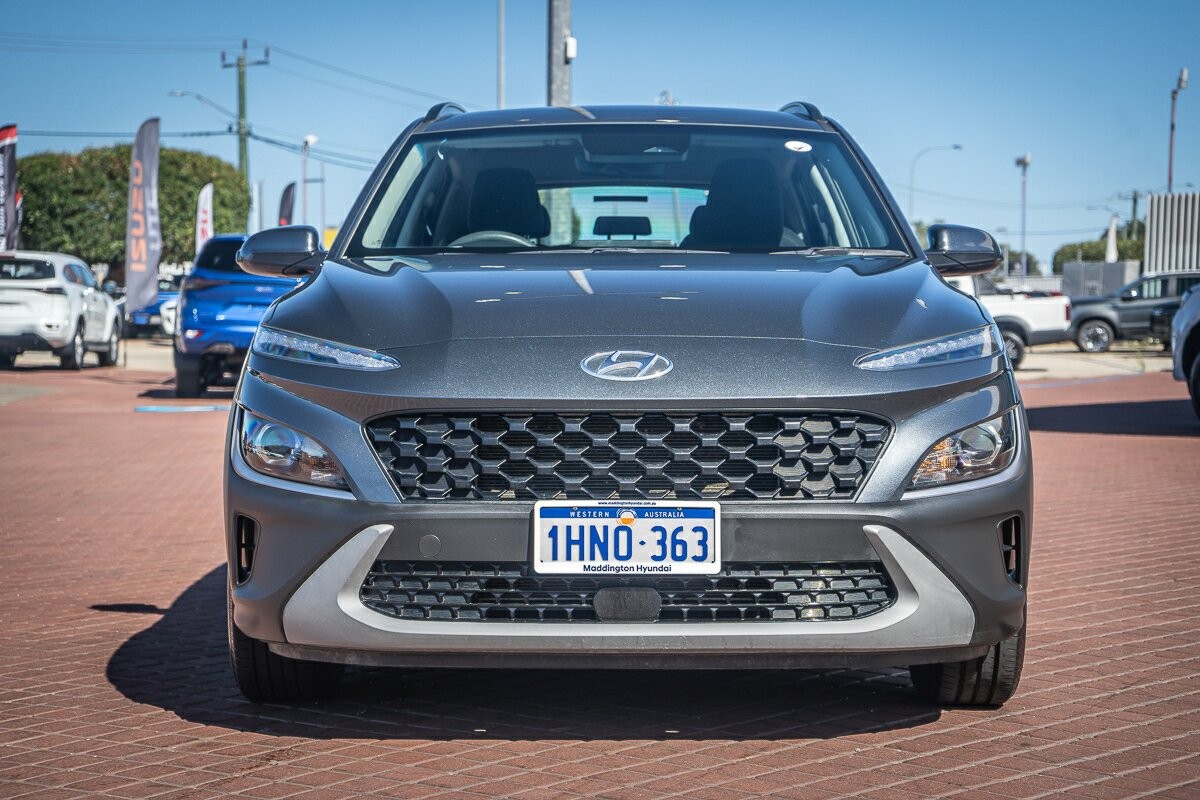 Hyundai Kona image 2