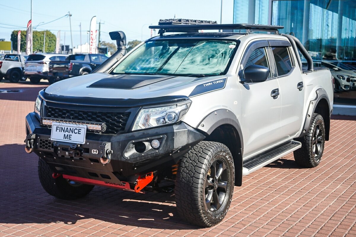 Nissan Navara image 4