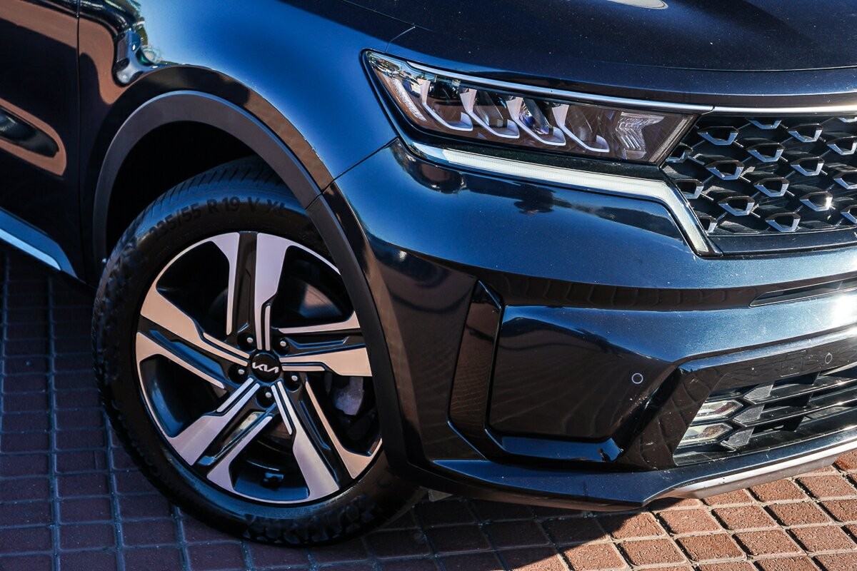 Kia Sorento image 2