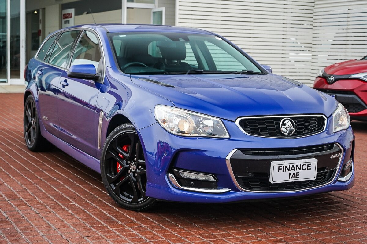 Holden Commodore image 1