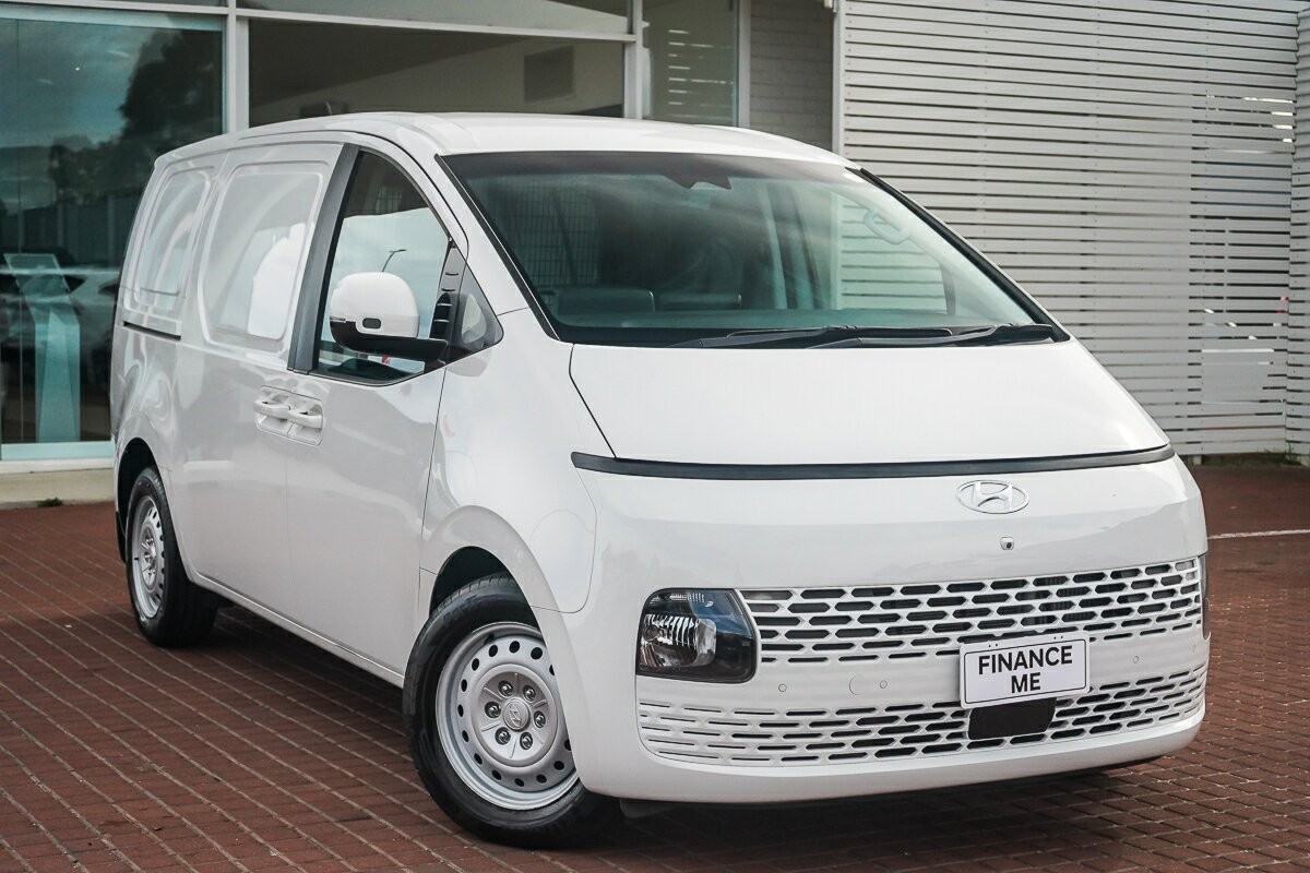 Hyundai Staria image 1
