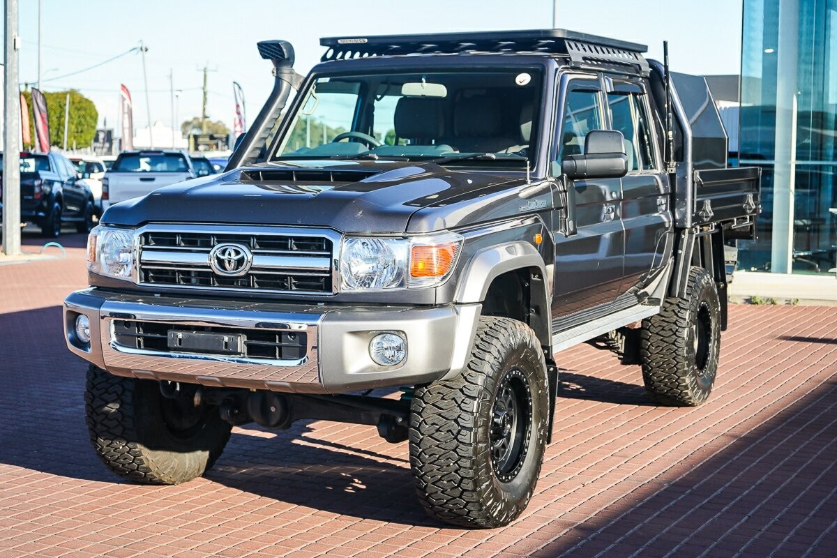 Toyota Landcruiser image 4