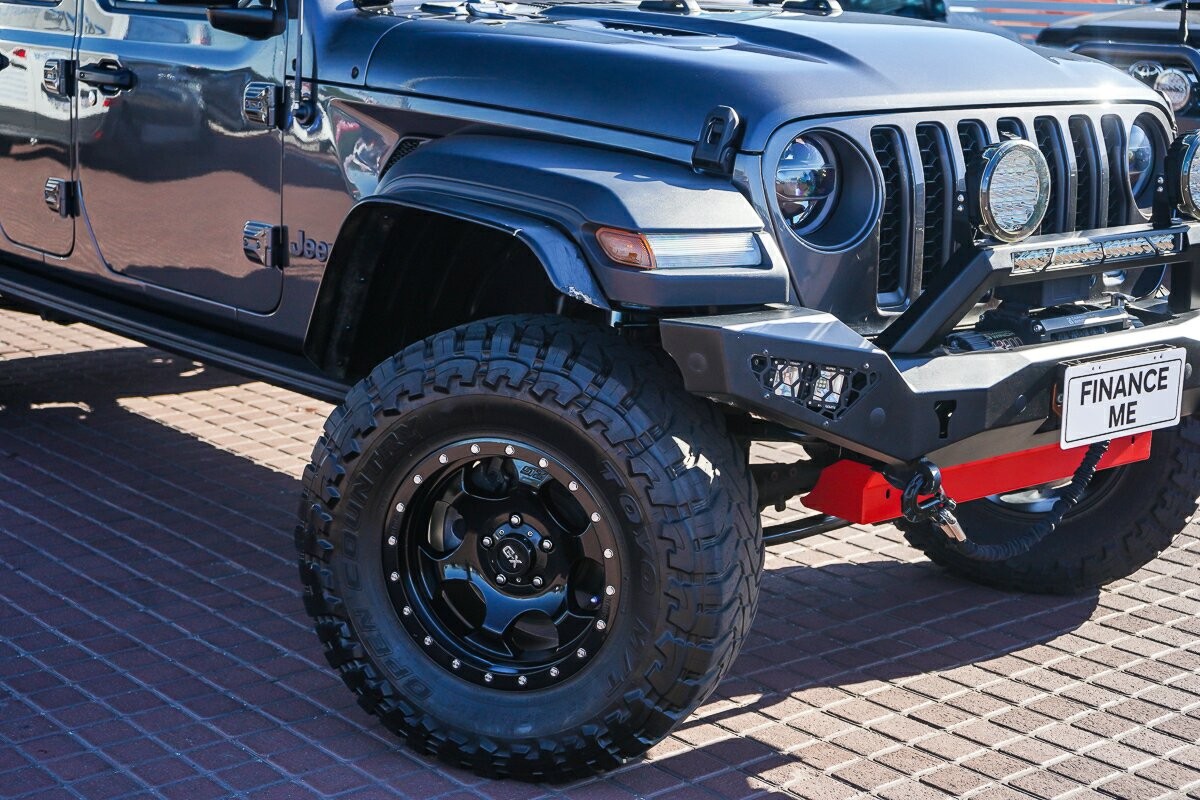 Jeep Gladiator image 2